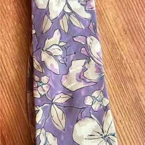 Geoffrey Beene Purple and Cream Floral Silk Tie